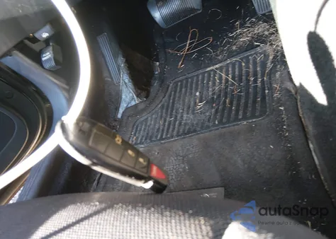 2013 Dodge Challenger Sxt z USA, uszkodzony, nr VIN 2C3CDYAG8DH663110